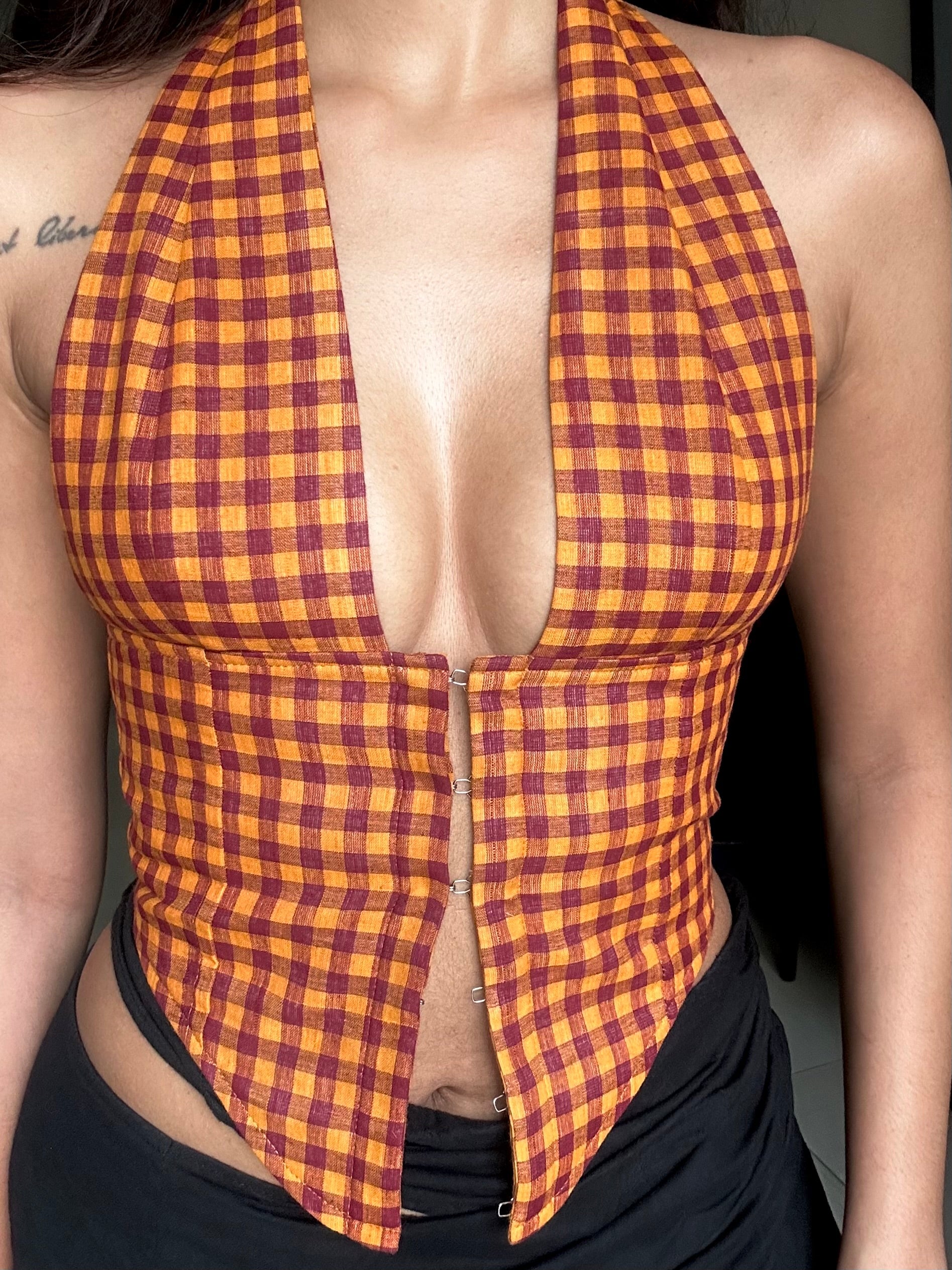 Aaila! Halter Top | Checkered