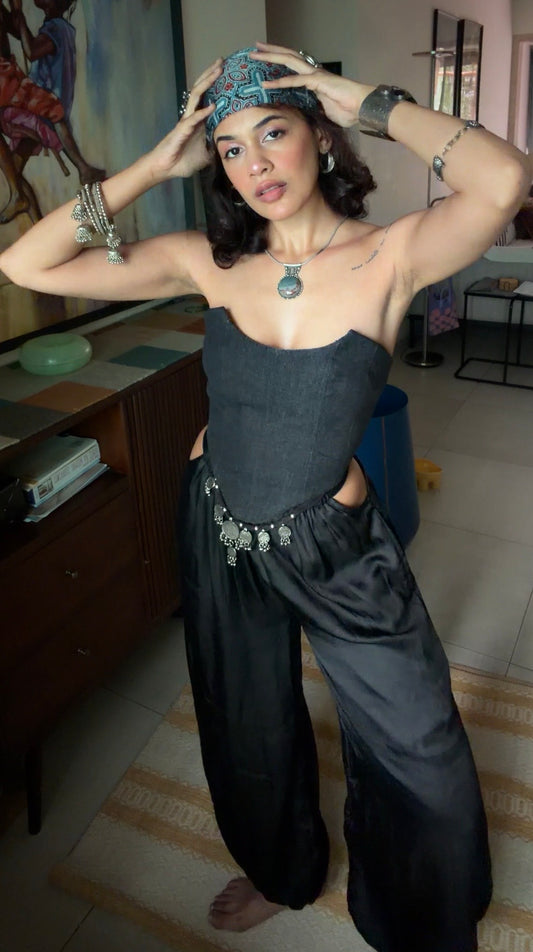 Sneak | Cutout Wide-Leg Pants
